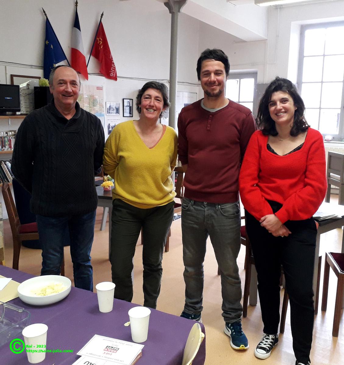 De gauche à droite, Thierry arrive,  Géraltine prend un congé, Cyril part, et Manon arrive