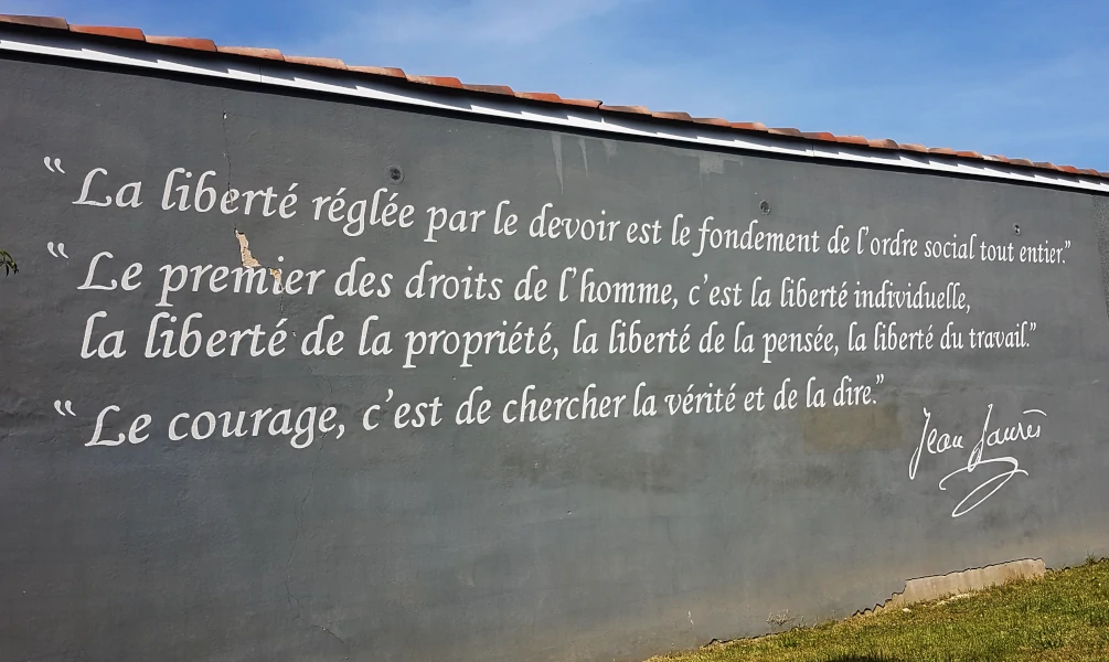 Cette photo est le seul désir de Marie Laure M.