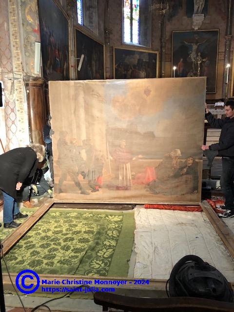 stjulia_20240111_descendre_tableaux_benezet_decadre.jpg