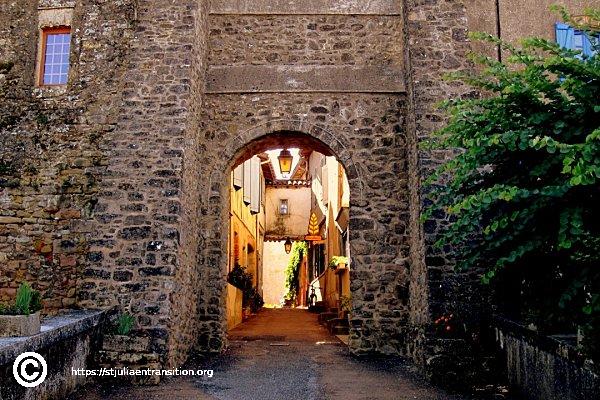 stjulia_eglise_w04-porte-du-sers2.jpg