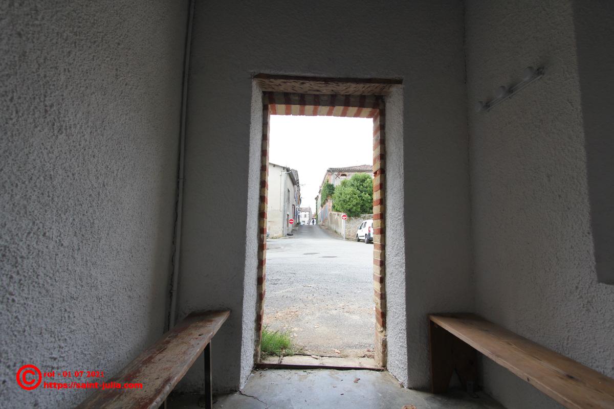 stjulia_20210807_abribus_69.jpg
